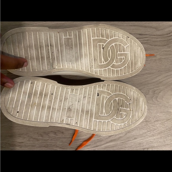 Dolce and Gabanna Sneakers - Picture 4 of 5